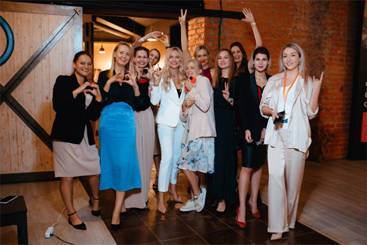 Ассистент с нуля